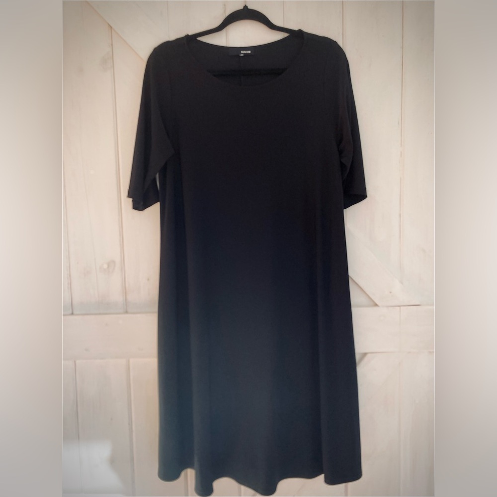 Sun Kim Basic A-line dress with half sleeves